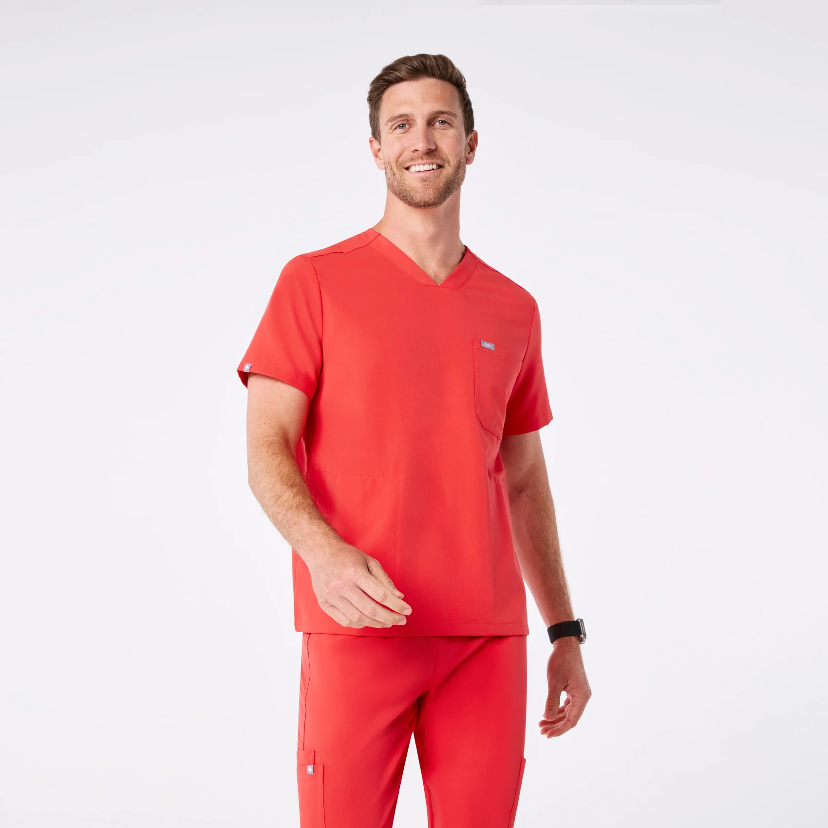 men's Hibiscus Chisec - Three-Pocket Scrub Top™