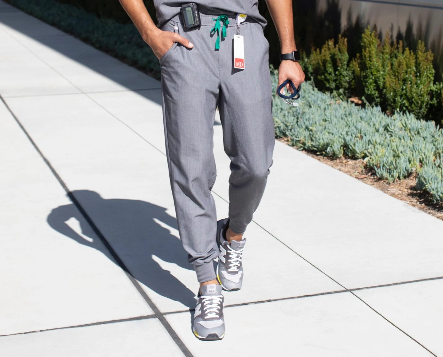 Men's Graphite Tansen™ - Short Jogger Scrub Pants - Image 7