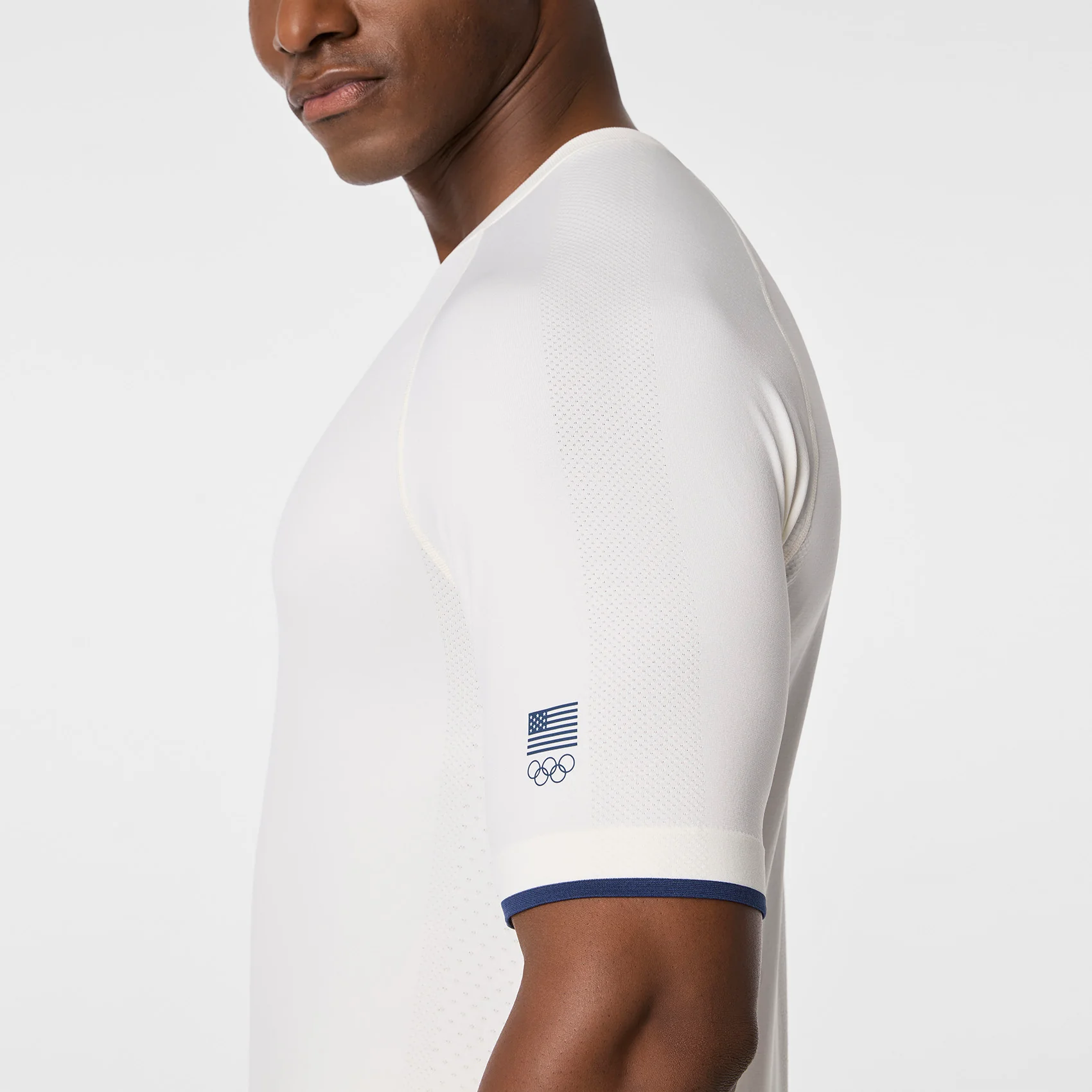 men's Off White FIGS x Team USA Makato Seamless - Shortsleeve Underscrub - Image 2