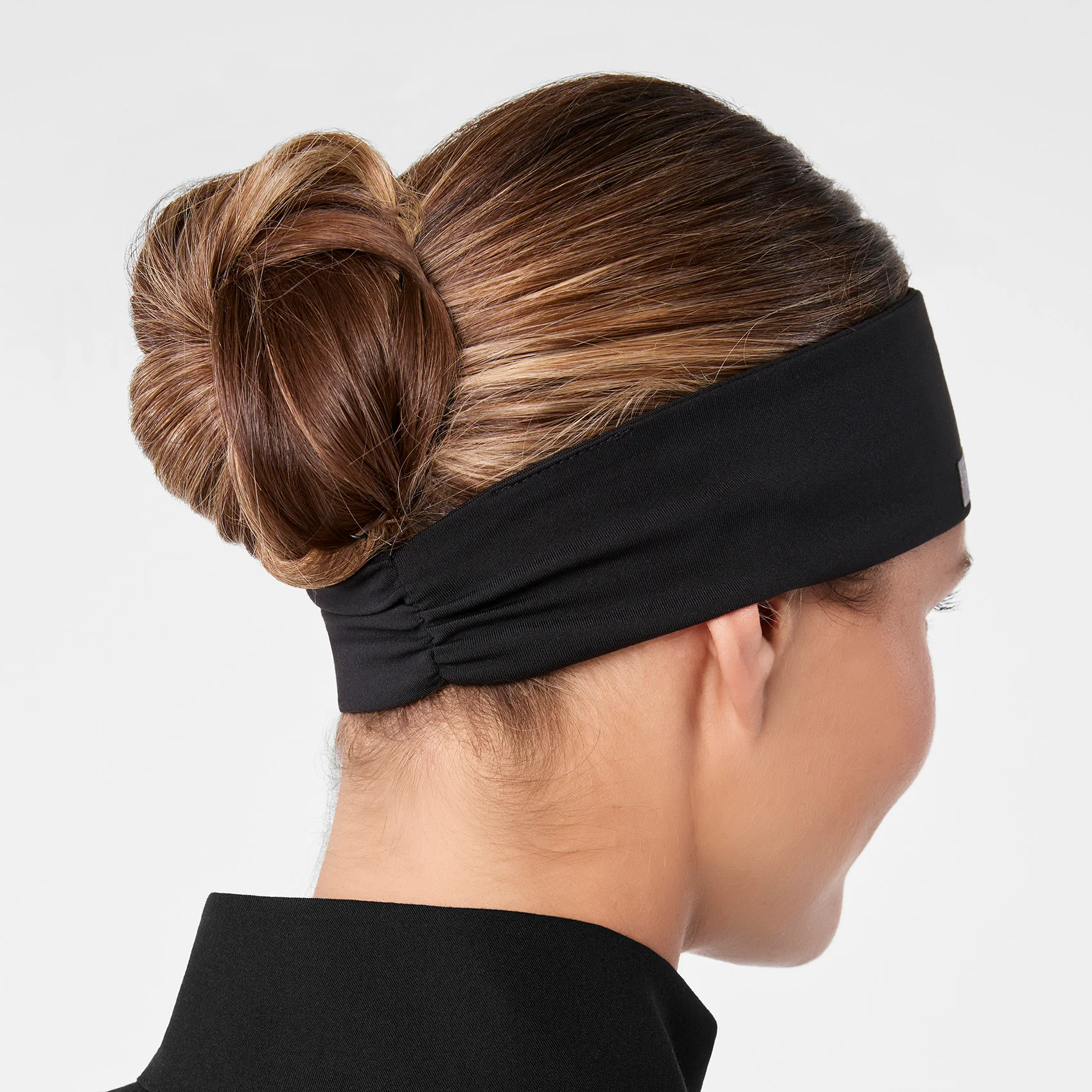Black Cinched Headband - Image 4
