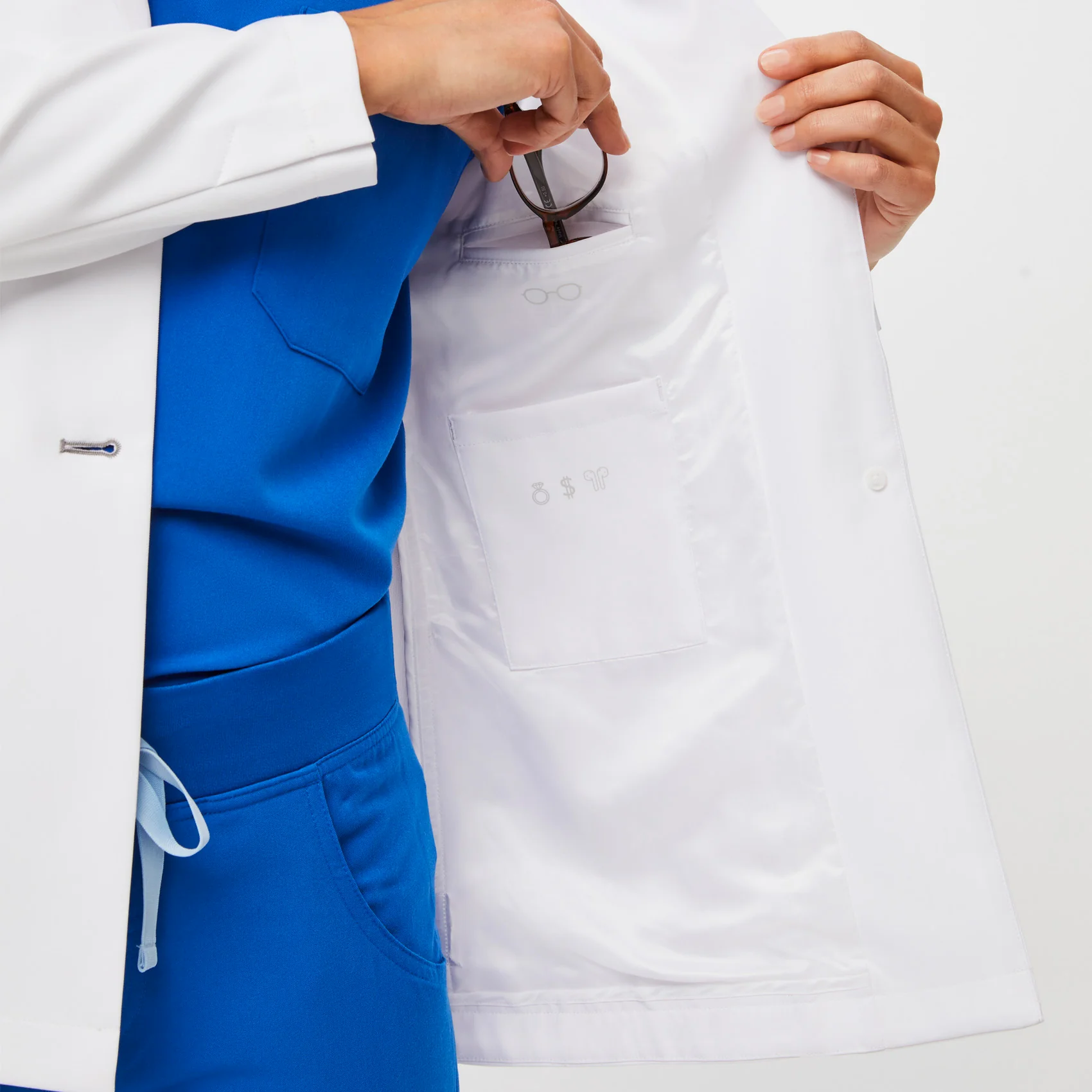 Women's White Bellevue - Slim Short Lab Coat - Image 7