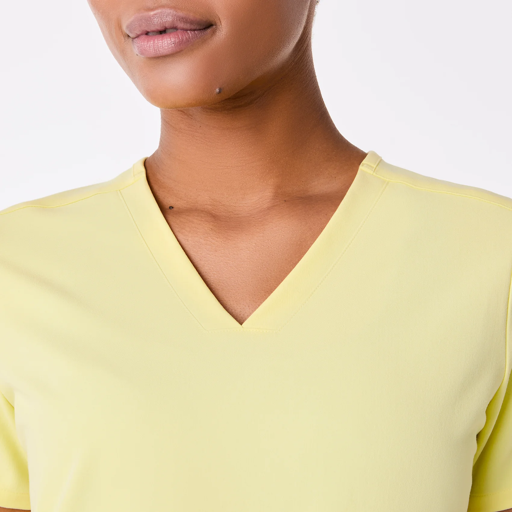 women's Sunlight Casma - Three-Pocket Scrub Top™ - Image 5