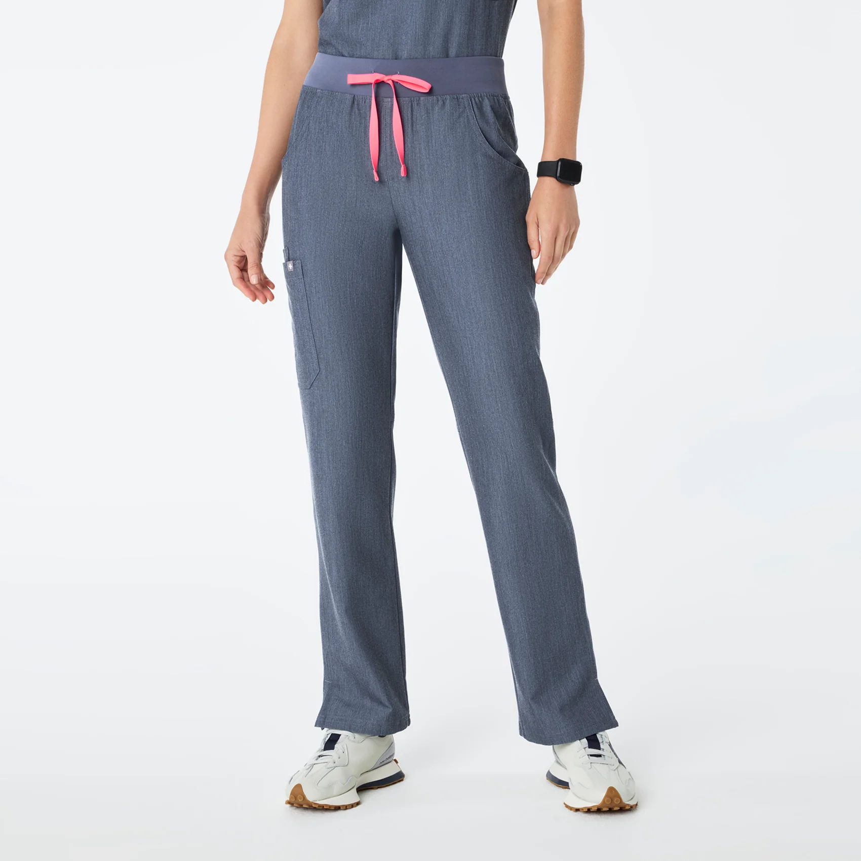 women's Heather Denim Kade - Petite Cargo Scrub Pant™