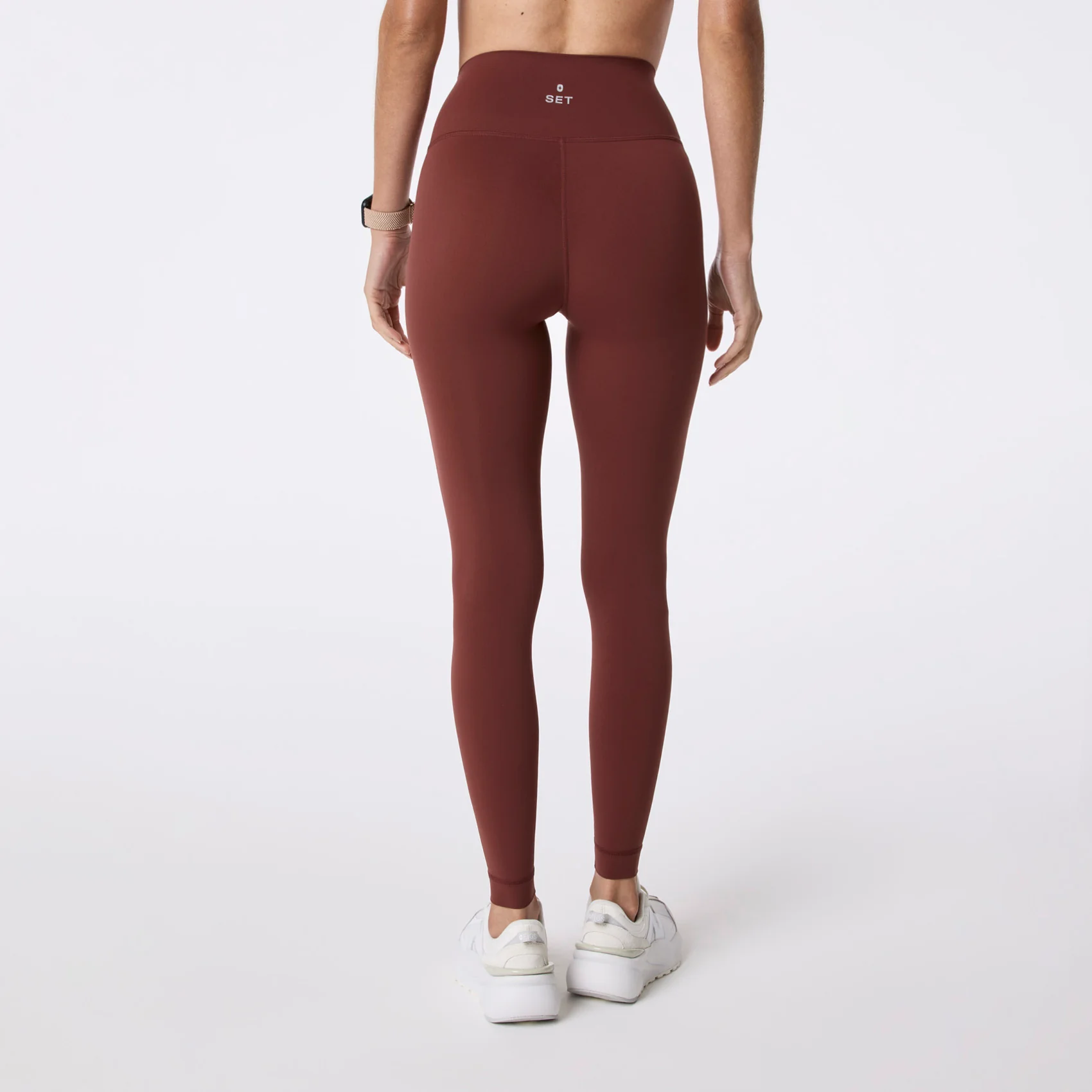 women's Walnut FIGS | SET ACTIVE Breathe High Rise Leggings® - Image 4