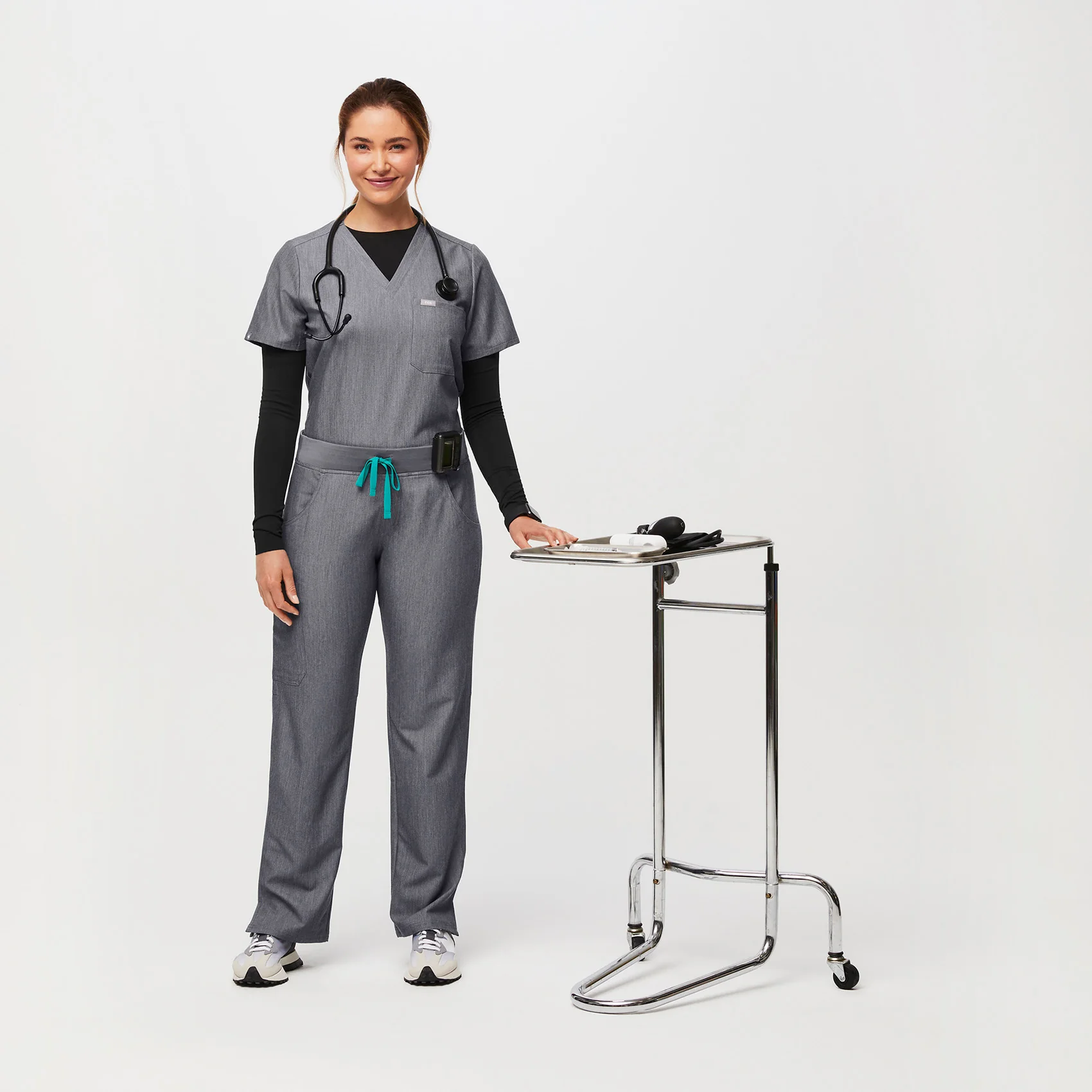Women's Graphite Kade™ - Tall Cargo Scrub Pants - Image 2