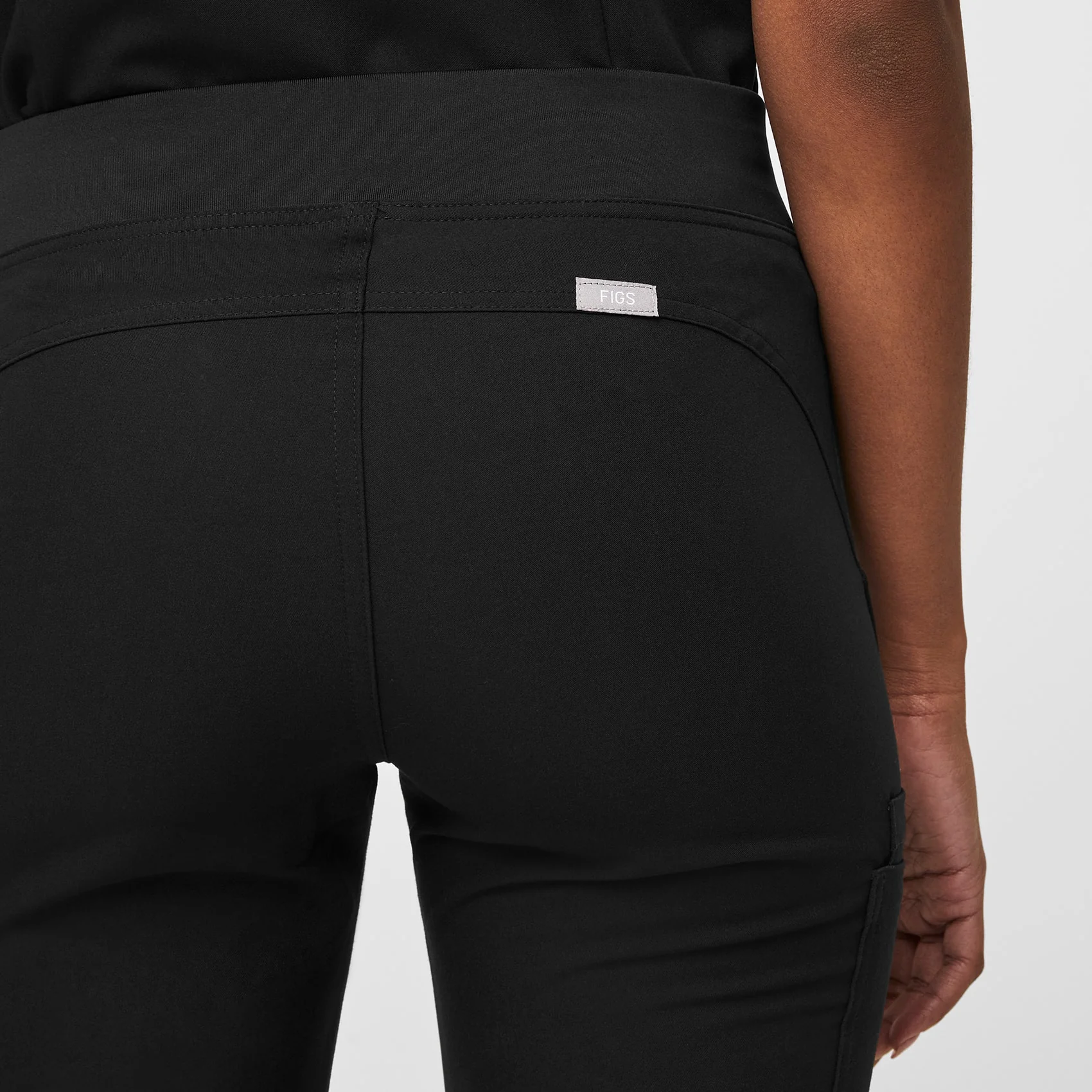 women's Black Kade™ - Tall Cargo Scrub Pants (3XL - 6XL) - Image 5