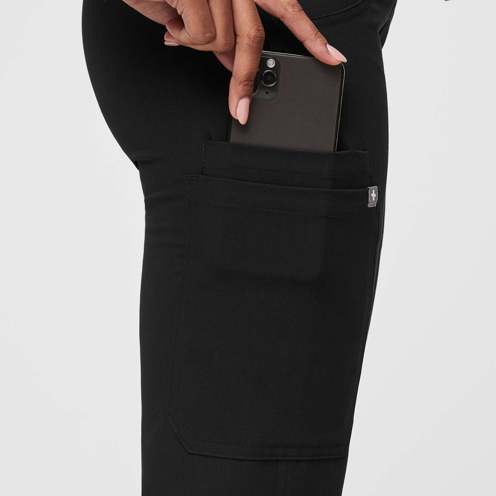 women's Black Kade™ - Tall Cargo Scrub Pants (3XL - 6XL) - Image 7