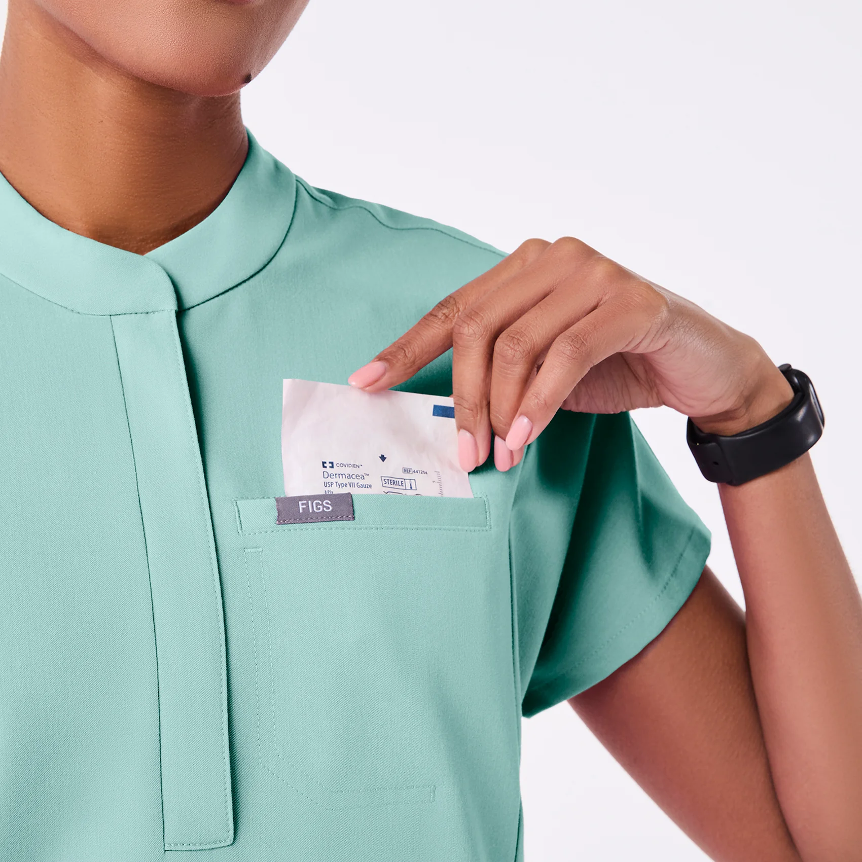 women's Seaglass Montex - Mock Neck Scrub Top - Image 7