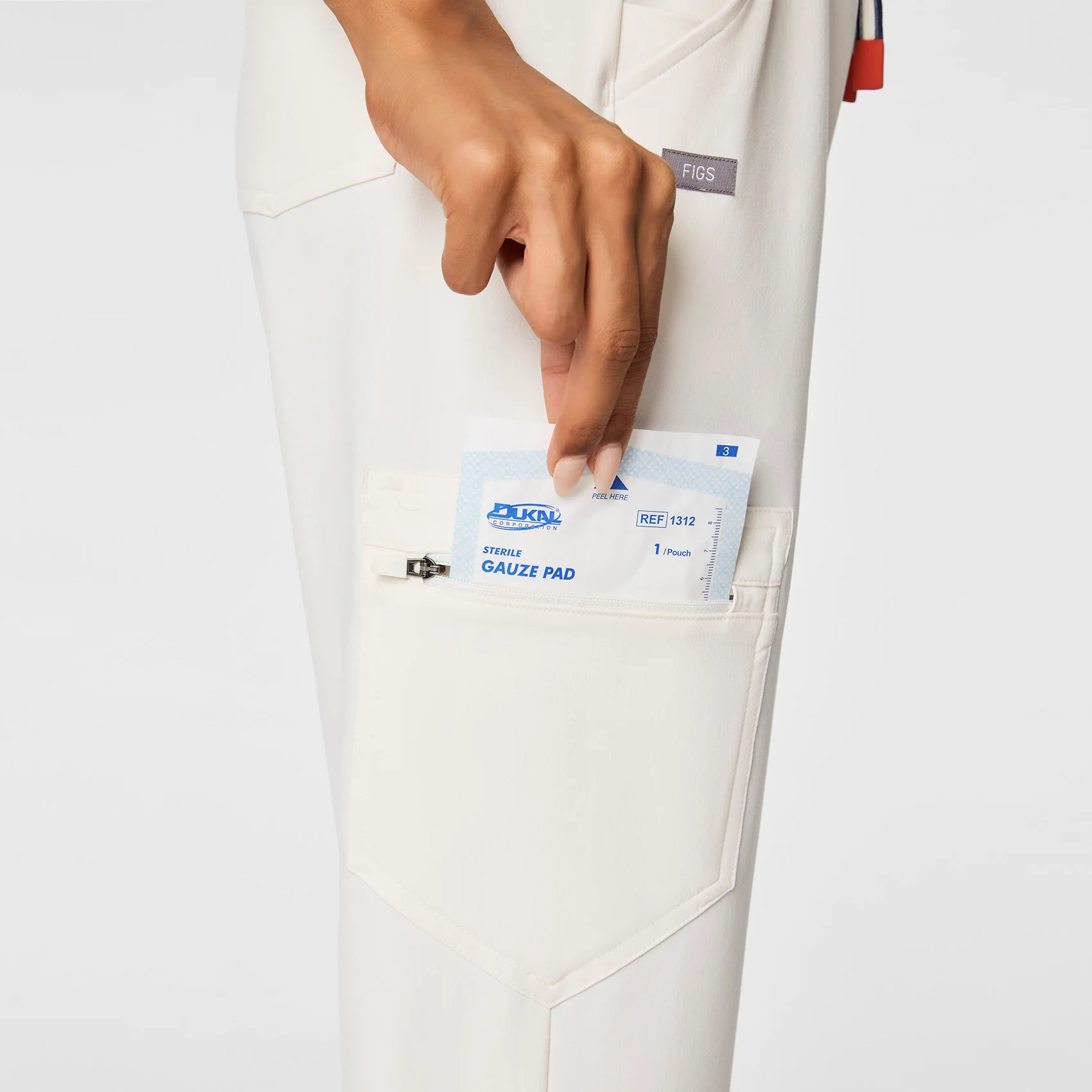 women's Off White FIGS x Team USA Zamora - Petite Jogger Scrub Pant™ - Image 9