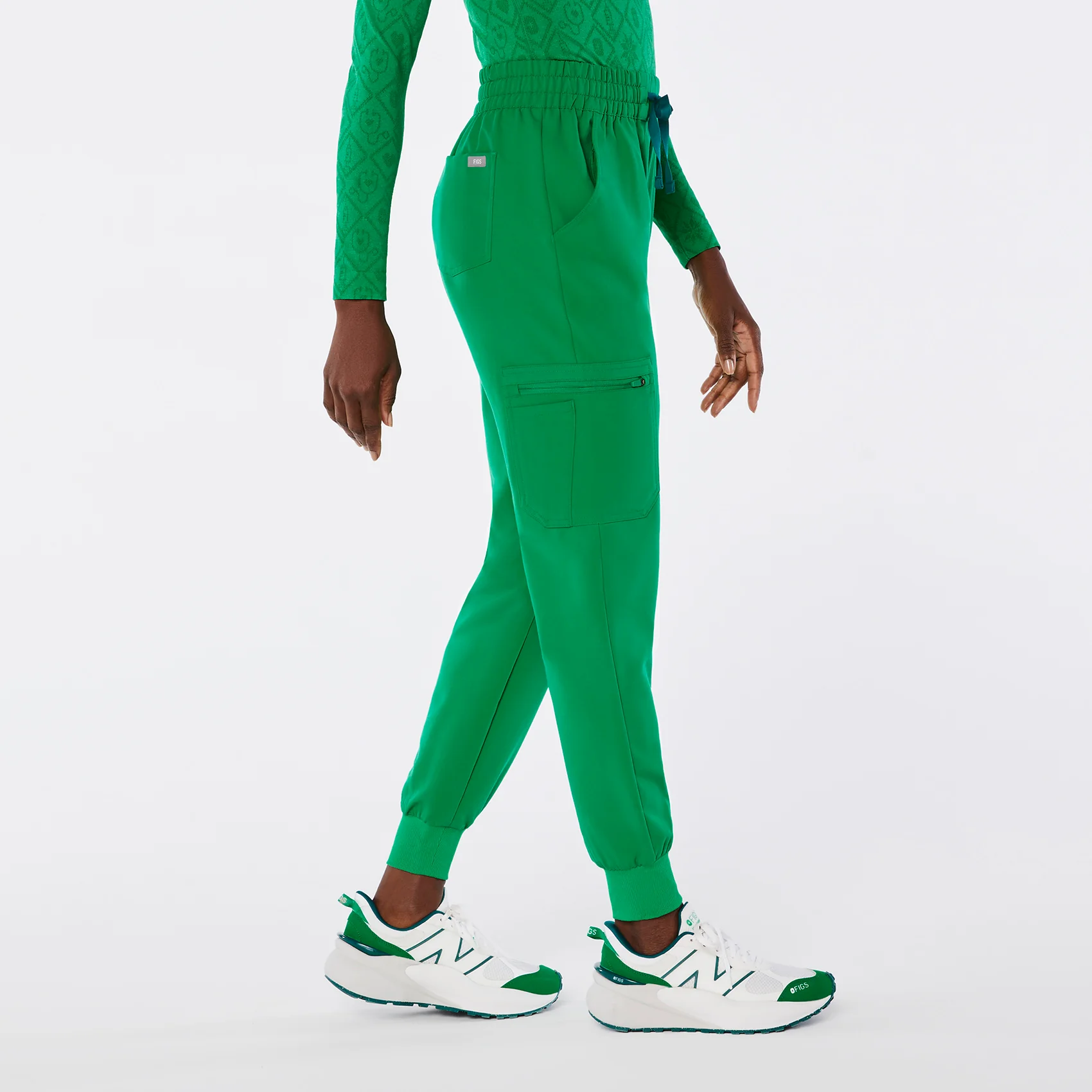 women's Evergreen High Waisted Uman Relaxed Jogger Scrub Pant - Image 3
