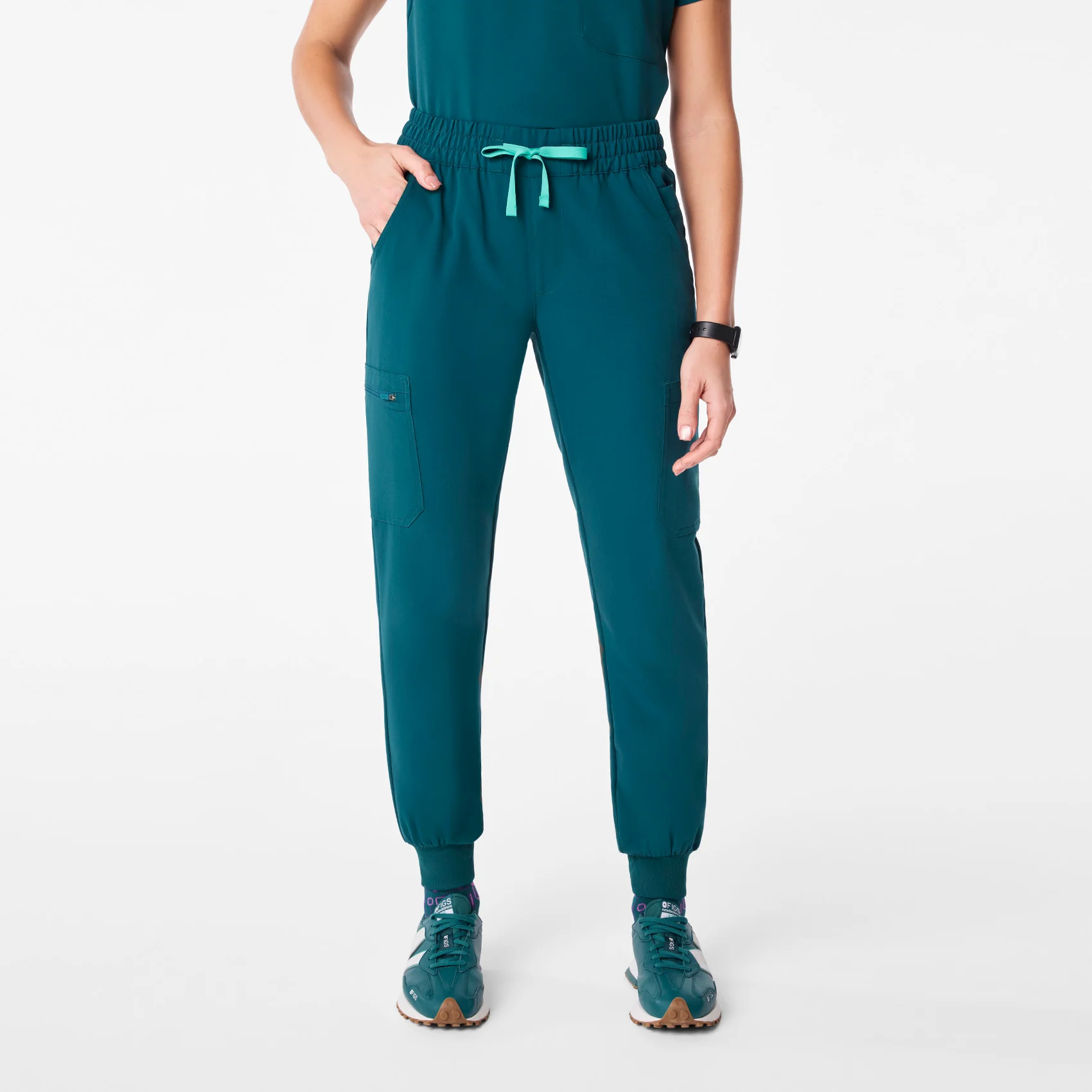 women's Caribbean Blue Uman Relaxed - Petite Jogger Scrub Pant